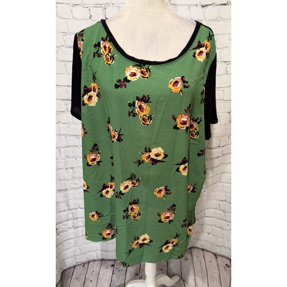 Lane Bryant floral print top Blouse in vibrant green Plus Size 22/24